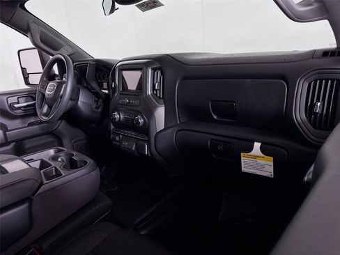 New 2026 GMC Sierra 3500 Pro AWD/4WD image 19