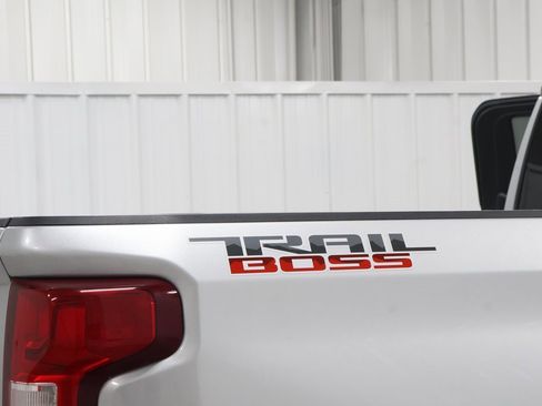 Used 2021 Chevrolet Silverado 1500 LT Trail Boss w/ Bed Protection Package image 34
