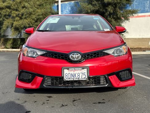 Certified 2018 Toyota Corolla iM image 5