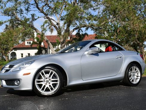 Used 2009 Mercedes-Benz SLK 300 image 24