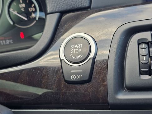 Used 2013 BMW 535i xDrive Sedan image 34