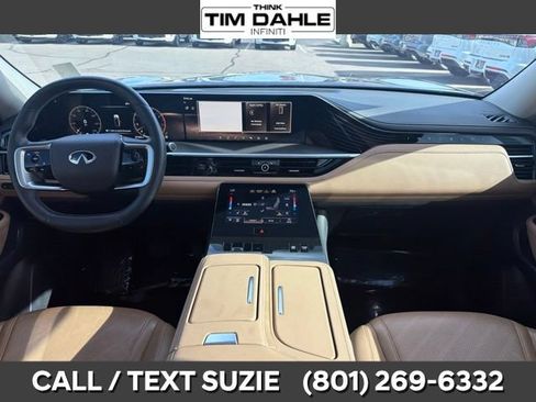 Certified 2025 INFINITI QX80 Luxe w/ Exterior Package AWD/4WD image 2