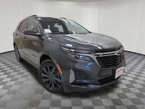 Used 2023 Chevrolet Equinox RS w/ RS Leather Package AWD/4WD image 3