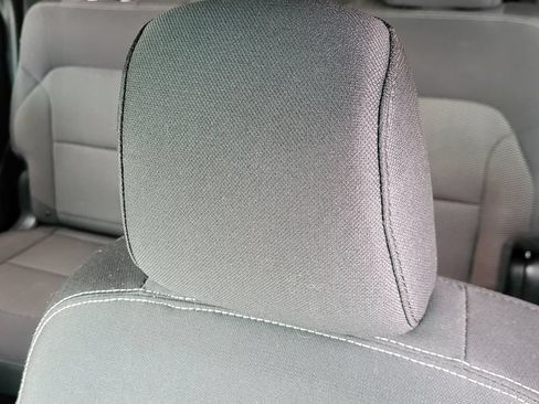 Used 2019 Ford Explorer XLT w/ Equipment Group 201A AWD/4WD image 18