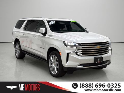 Used 2022 Chevrolet Suburban High Country w/ Max Trailering Package AWD/4WD image 6