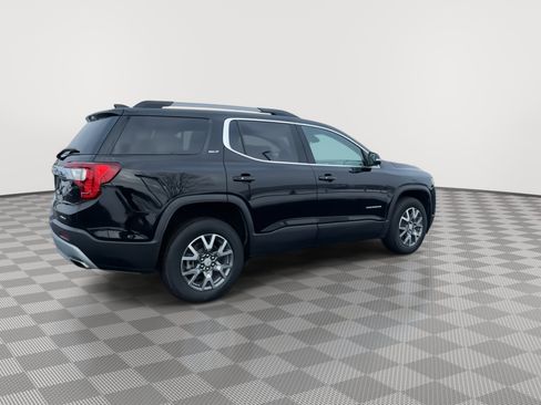 Certified 2023 GMC Acadia SLT image 9