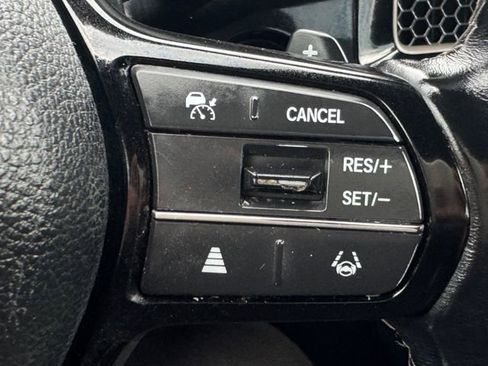 Used 2025 Honda Civic Sport image 25