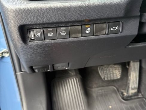 Used 2023 Toyota RAV4 TRD Off-Road image 17