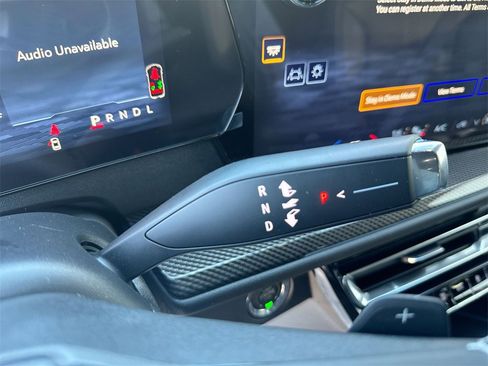 New 2026 Chevrolet Traverse High Country image 23