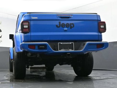 Used 2022 Jeep Gladiator Overland AWD/4WD image 53