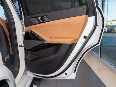 New 2026 BMW X6 M60i image 37