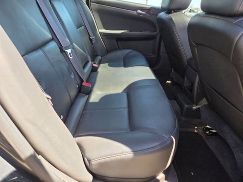 Used 2014 Chevrolet Impala LTZ image 38