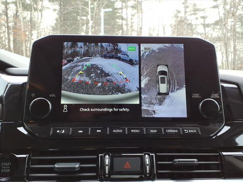 New 2025 Nissan Pathfinder Platinum w/ Cargo Package image 13