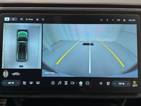 Used 2023 Rivian R1T Adventure image 34