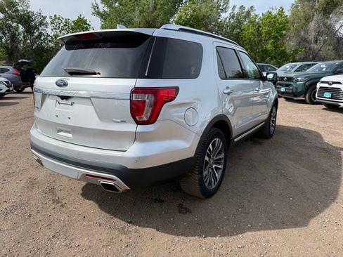 Used 2017 Ford Explorer Platinum AWD/4WD image 5