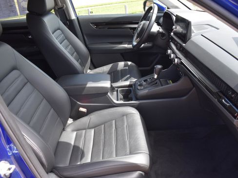 Used 2025 Honda CR-V EX-L image 16