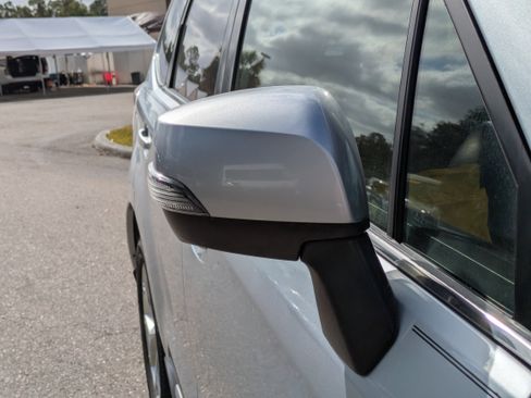 Used 2017 Subaru Forester 2.5i Touring image 12