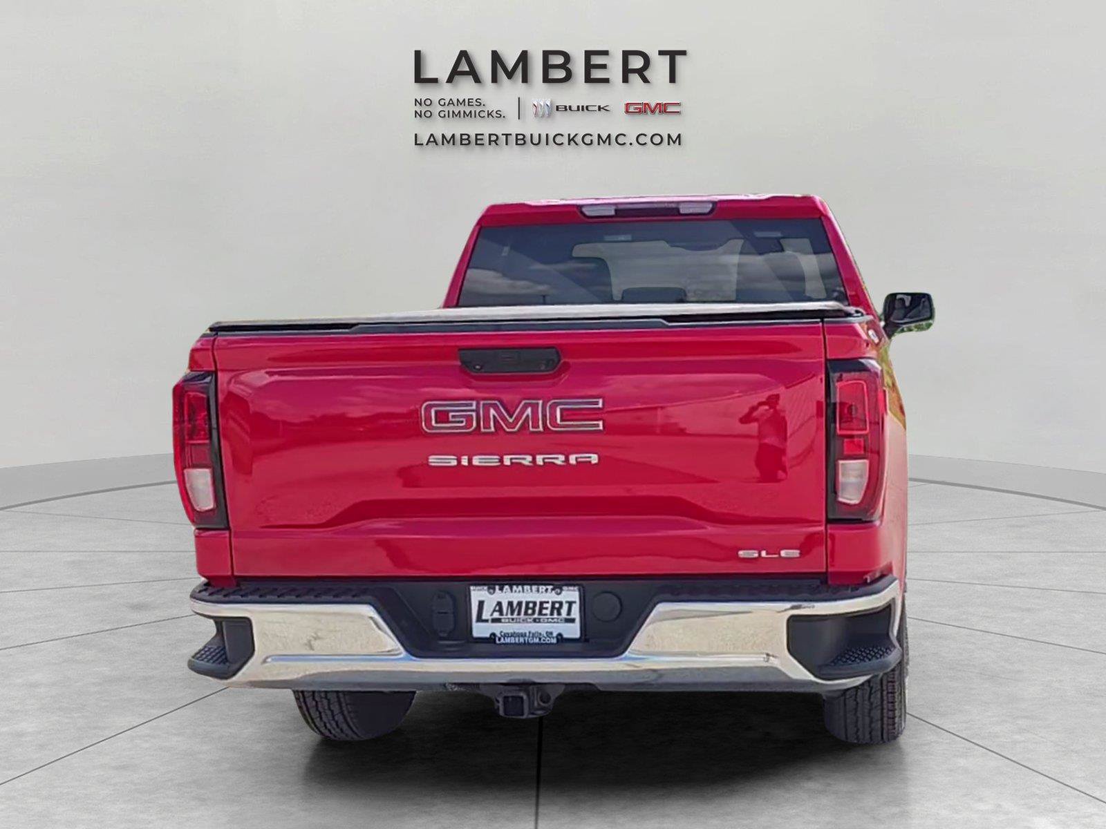 Used 2023 GMC Sierra 1500 SLE AWD/4WD image 4