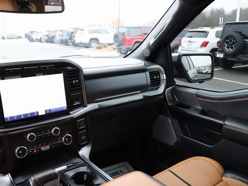 Used 2021 Ford F150 Platinum w/ Trailer Tow Package image 32