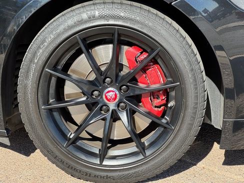 Used 2020 Jaguar F-TYPE Coupe image 29