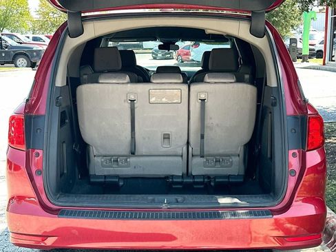 Used 2022 Honda Odyssey EX image 29