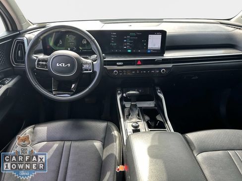 Used 2024 Kia Sorento S AWD/4WD image 16