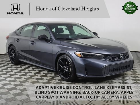 Used 2025 Honda Civic Sport image 1