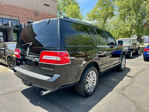 Used 2007 Lincoln Navigator 2WD image 8