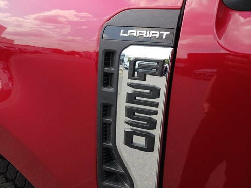 Used 2026 Ford F250 Lariat w/ Chrome Package AWD/4WD image 39