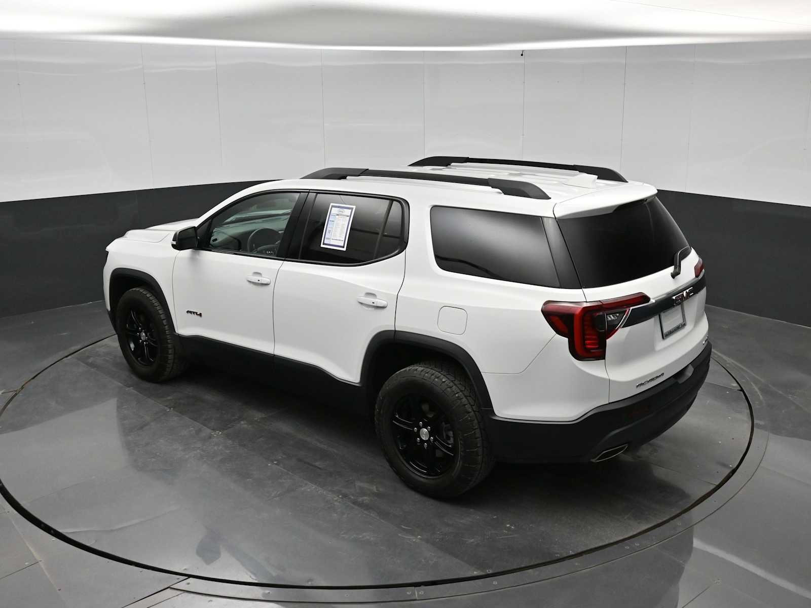 Used 2023 GMC Acadia AT4 AWD/4WD image 29