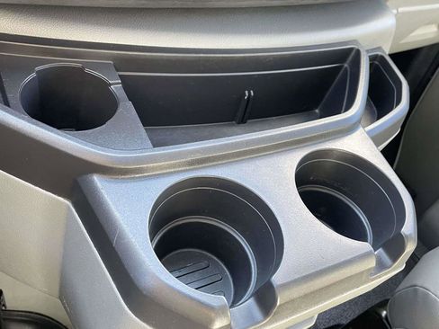 Used 2022 Ford E-350 and Econoline 350 Super Duty w/ Power Windows & Locks Group image 13