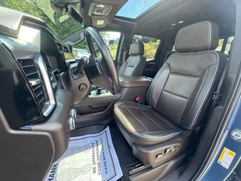 Used 2024 GMC Sierra 1500 Denali w/ Denali Reserve Package AWD/4WD image 46