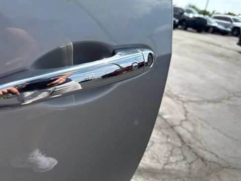 Used 2014 Maserati Quattroporte S Q4 AWD/4WD image 15