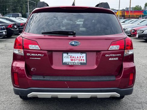 Used 2013 Subaru Outback 2.5i Limited AWD/4WD image 4