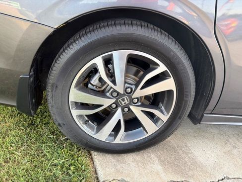 Used 2021 Honda Odyssey Touring image 37