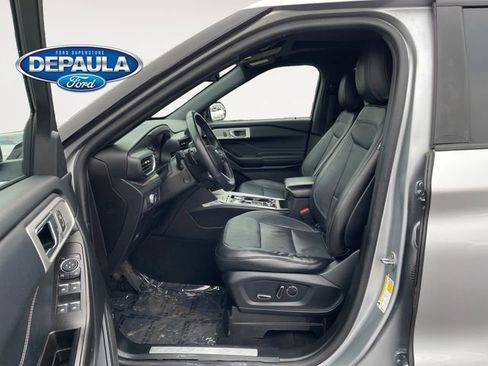 Used 2020 Ford Explorer Limited w/ Class III Trailer Tow Package image 11