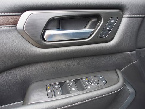 New 2026 Nissan Armada Platinum image 19