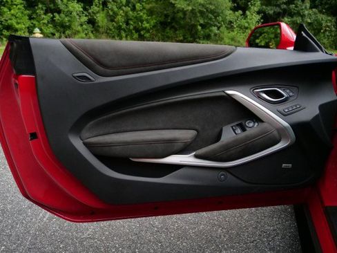 Used 2022 Chevrolet Camaro ZL1 RWD image 20