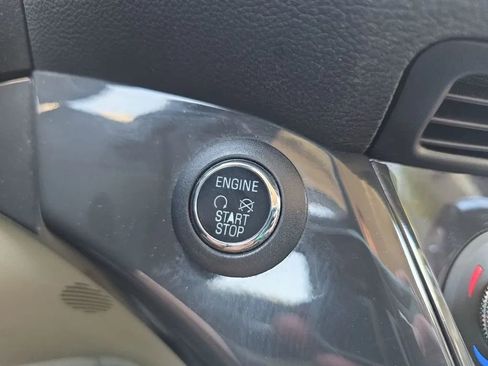 Used 2016 Ford Escape Titanium AWD/4WD image 36