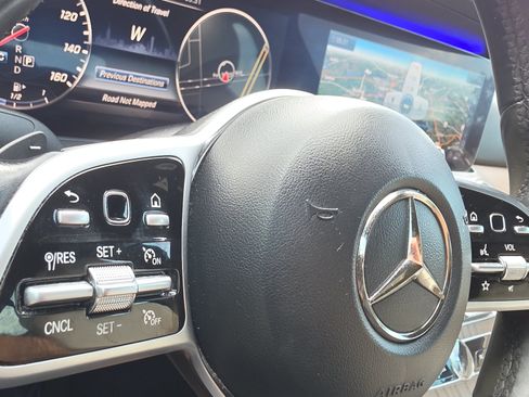 Used 2019 Mercedes-Benz E 300 w/ Premium 1 Package image 47