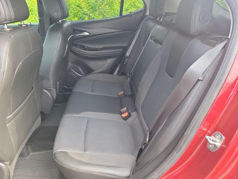 Used 2022 Buick Encore GX Select AWD/4WD image 16