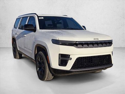 Used 2026 Jeep Grand Wagoneer Limited w/ Premium Group II image 7