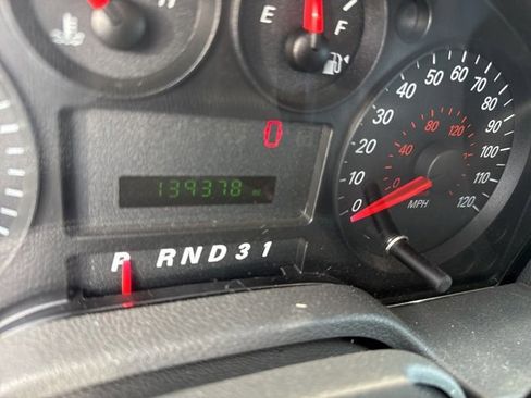 Used 2004 Ford Freestar SE image 9