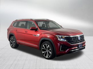 Certified 2024 Volkswagen Atlas SEL Premium R-Line AWD/4WD video 2