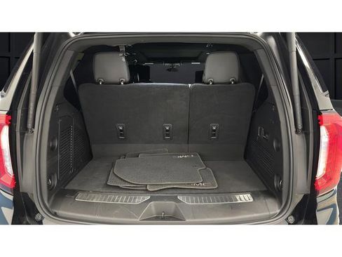 Used 2021 GMC Yukon Denali image 5