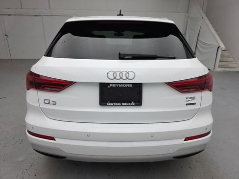 Used 2024 Audi Q3 2.0T Premium AWD/4WD image 10