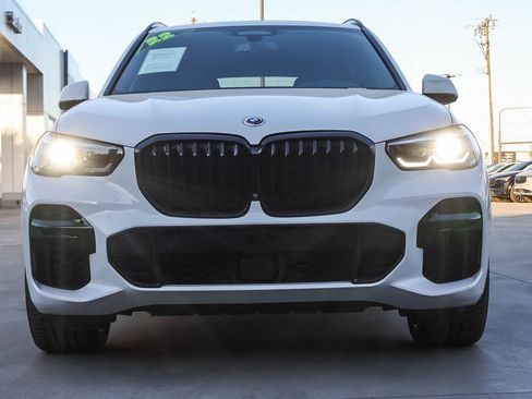 Used 2022 BMW X5 M50i AWD/4WD image 2