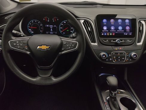 Used 2025 Chevrolet Malibu LT FWD image 22