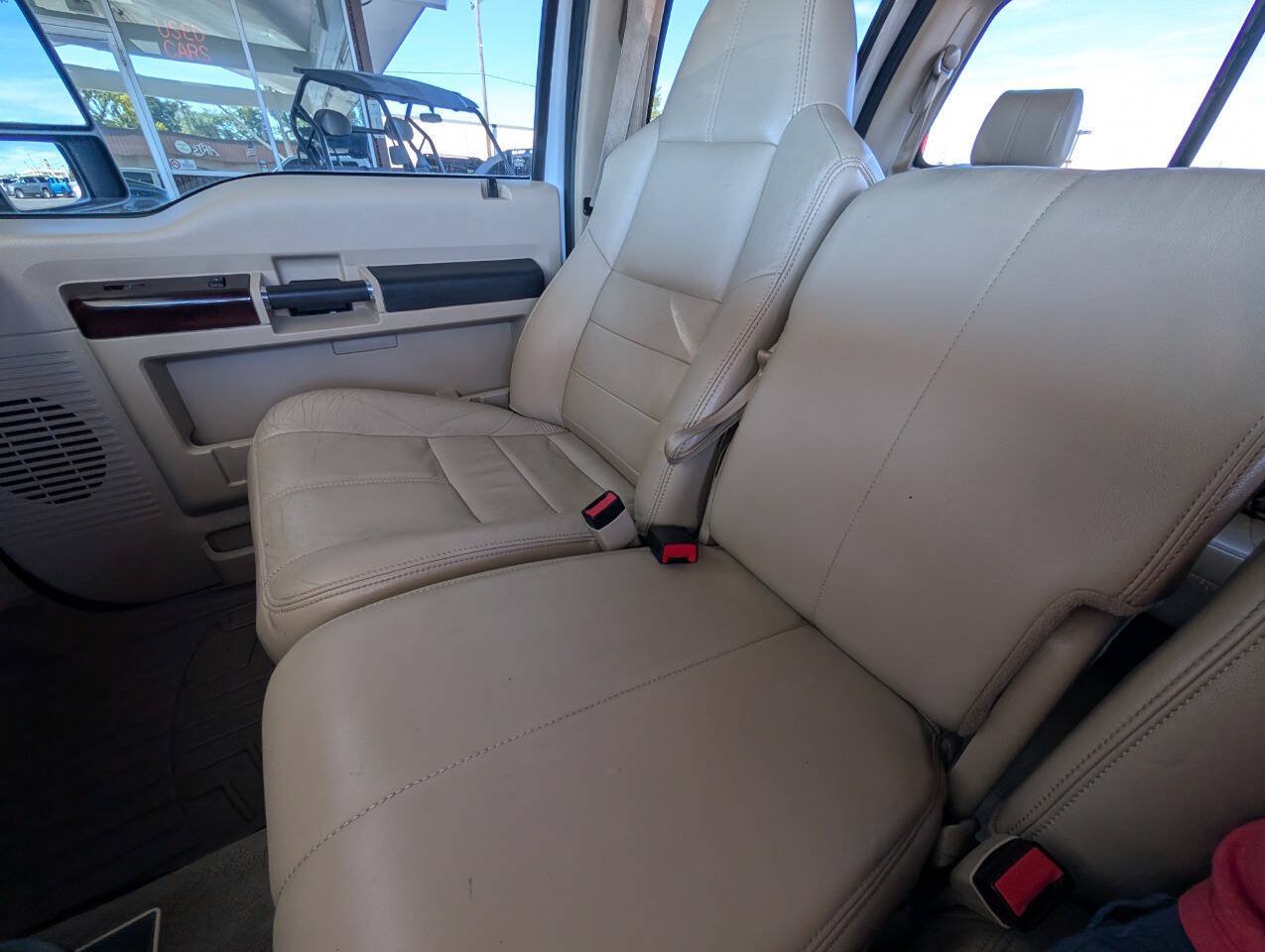 Used 2010 Ford F250 Lariat AWD/4WD image 29
