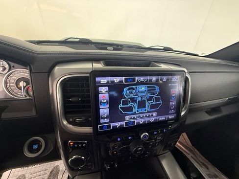 Used 2018 RAM 2500 Limited AWD/4WD image 24